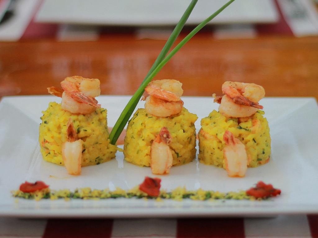 Praiagogi Boutique 3*